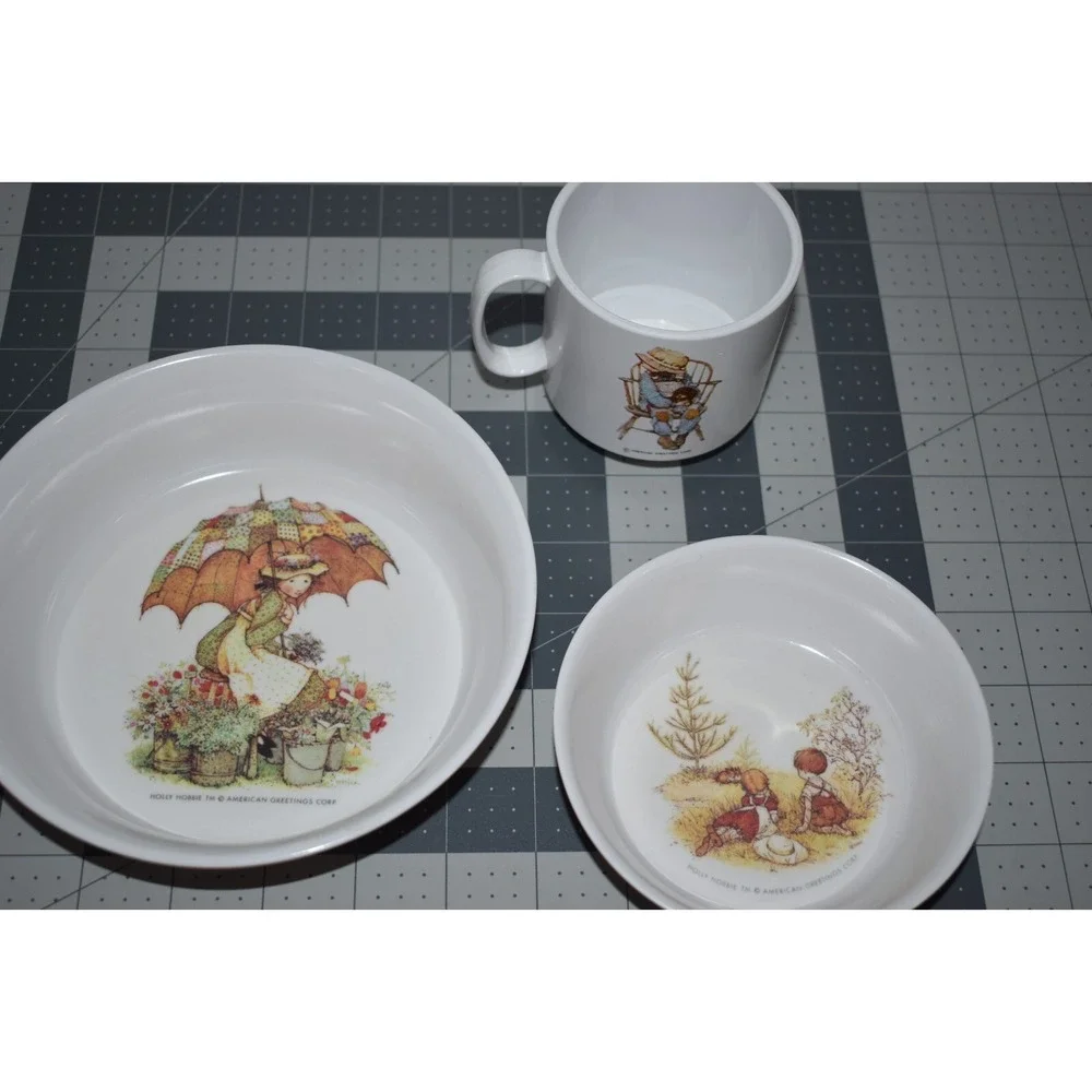 1972 Holly Hobbie American Greetings Kids‎ Play Dishes Plate Mug Cup Dish Oneida